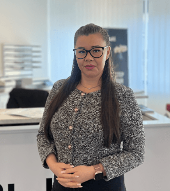 Adelina Daubert | Accountant | Stahl Germany